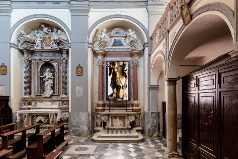 l'opera si polyviou e menelaou nella chiesa di san remigio a fosdinovo